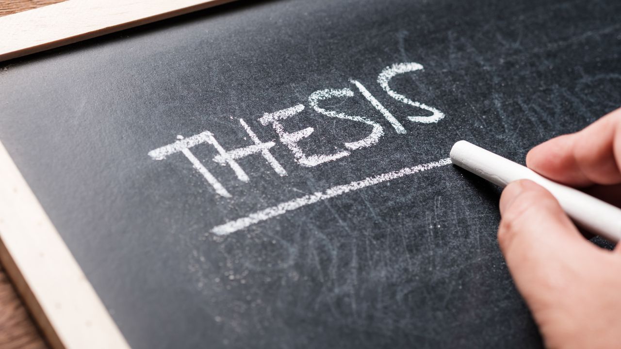 Abbie Kay from StateofWriting on Writing a Thesis Paper