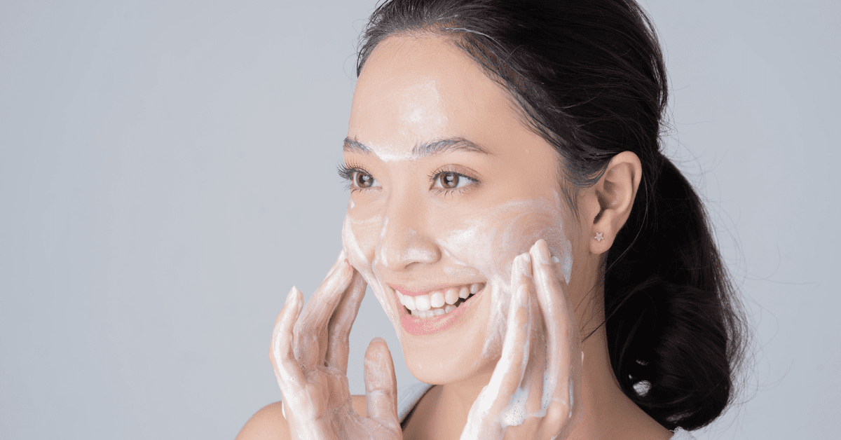 Cleansing Solutions on Your Face Expert Insights