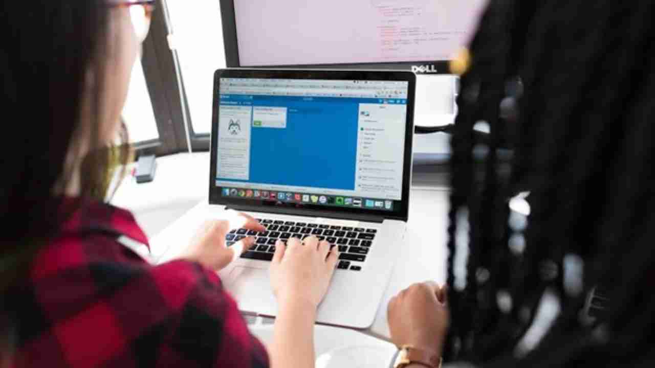 How to Manage and Minimize Your Digital Footprints