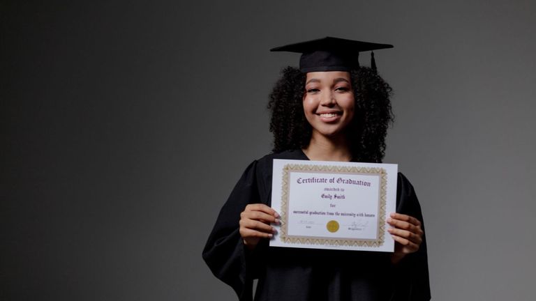 Obtaining an accounting certificate without a university degree