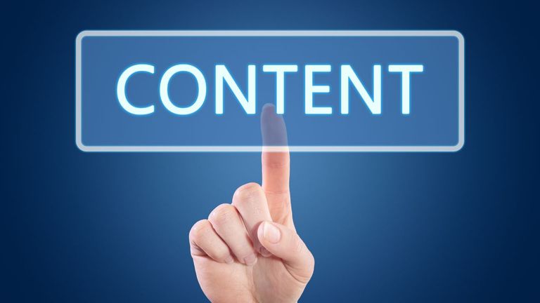 Popular Tech YouTubers How They Create Content