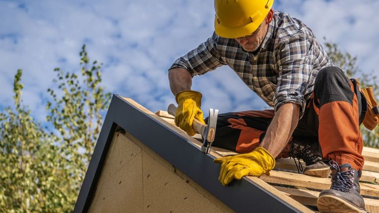 Questions to Ask Before Hiring a Roofing Contractor