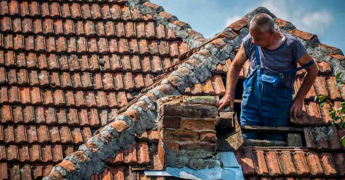 Renew and Repair Cape Coral Roofers' Expertise in Roof Restoration