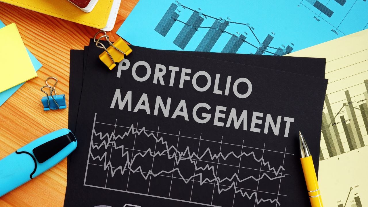 Revolutionize Portfolio Management with Cutting Edge Tools