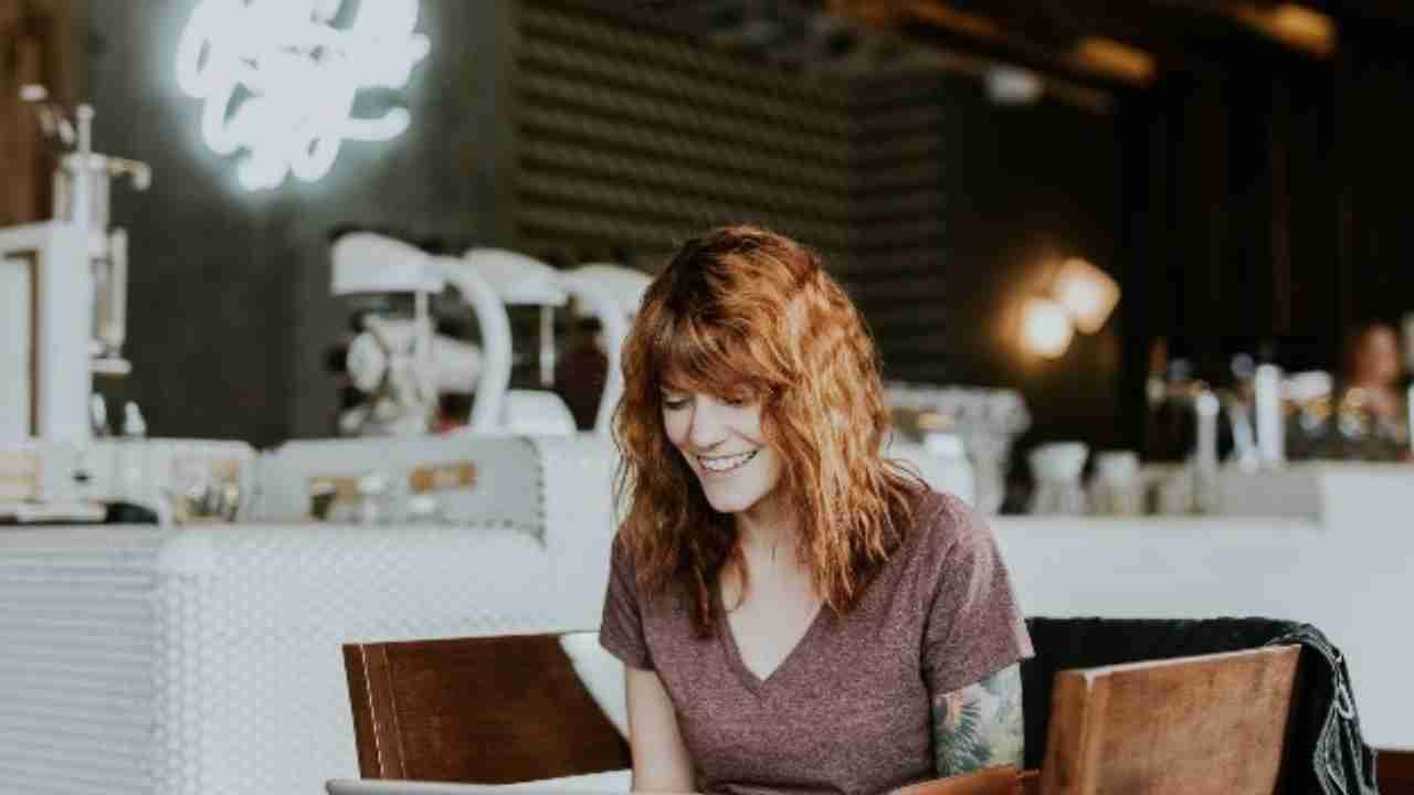 Staying Safe In Anonymous Chat Rooms