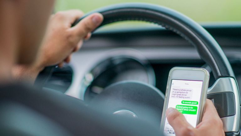 The Impact of Distracted Driving on Car Accidents in Fort Lauderdale