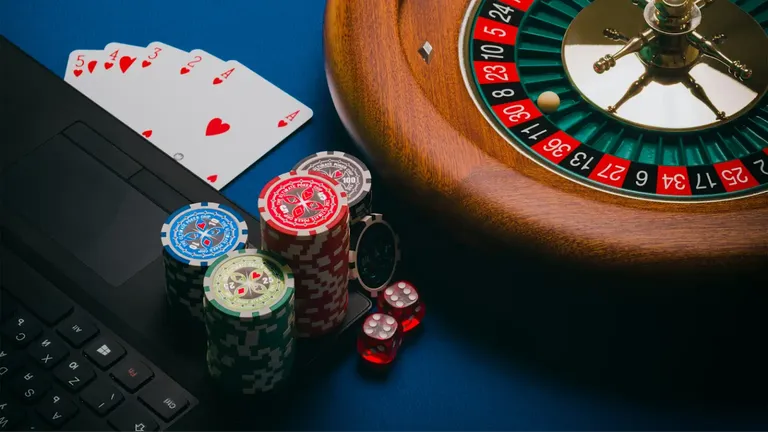 Game design innovations in real money casino play