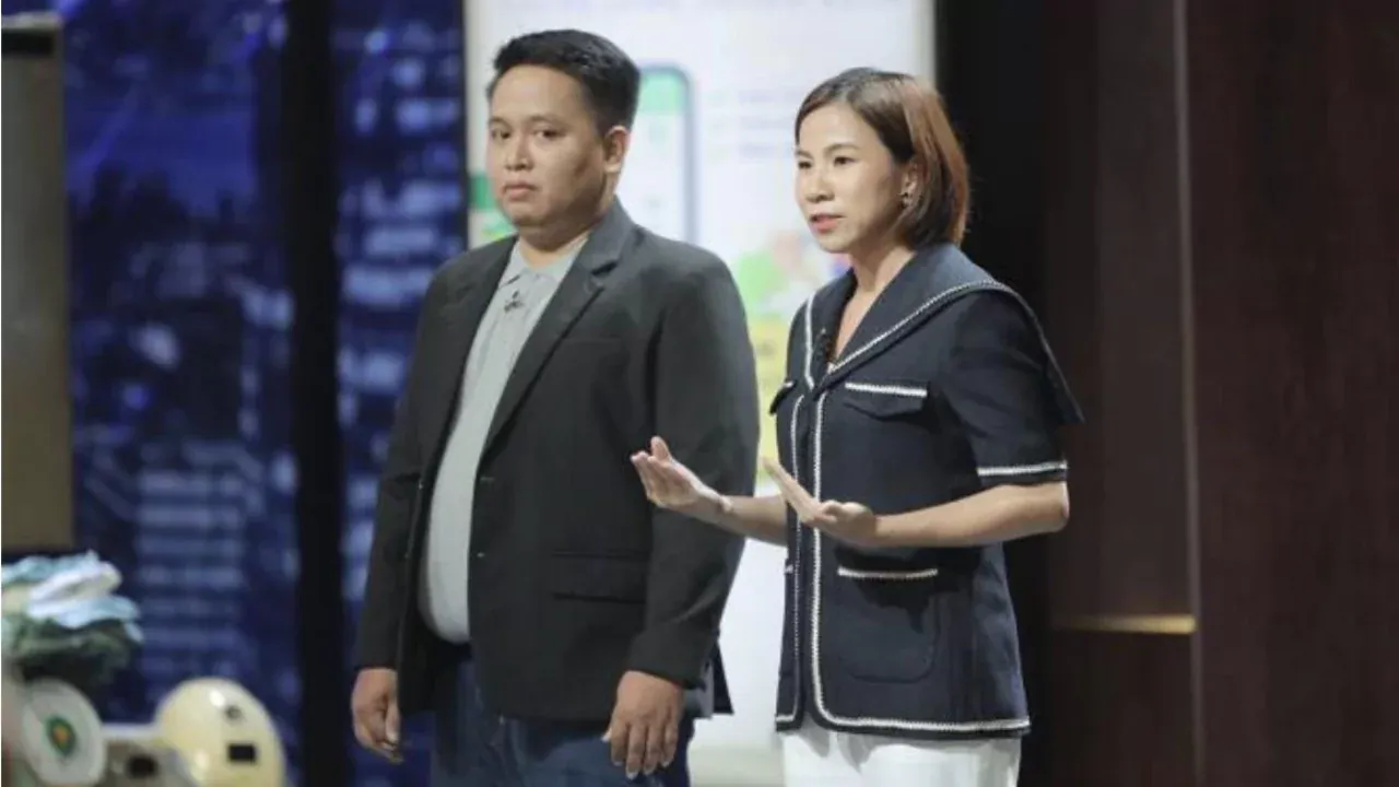VECA recycling app founders pitching their business on Shark Tank Vietnam Season 5