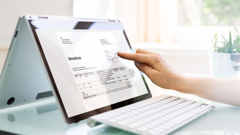 Maximize Your Cash Flow A Guide to Online Invoicing Solutions