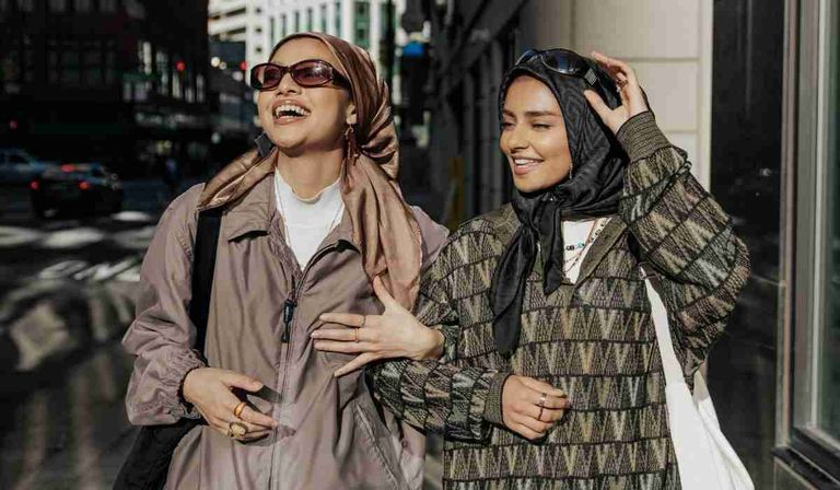 Reviving-Fashion-History-Explore-The-Biggest-Vintage-Clothing-Trends-Of-