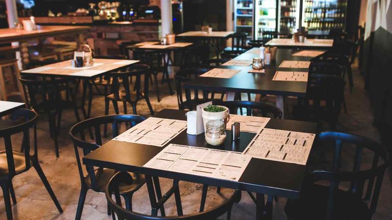 The Impact of Technology on Restaurant Furniture What to Expect in 2024 and Beyond