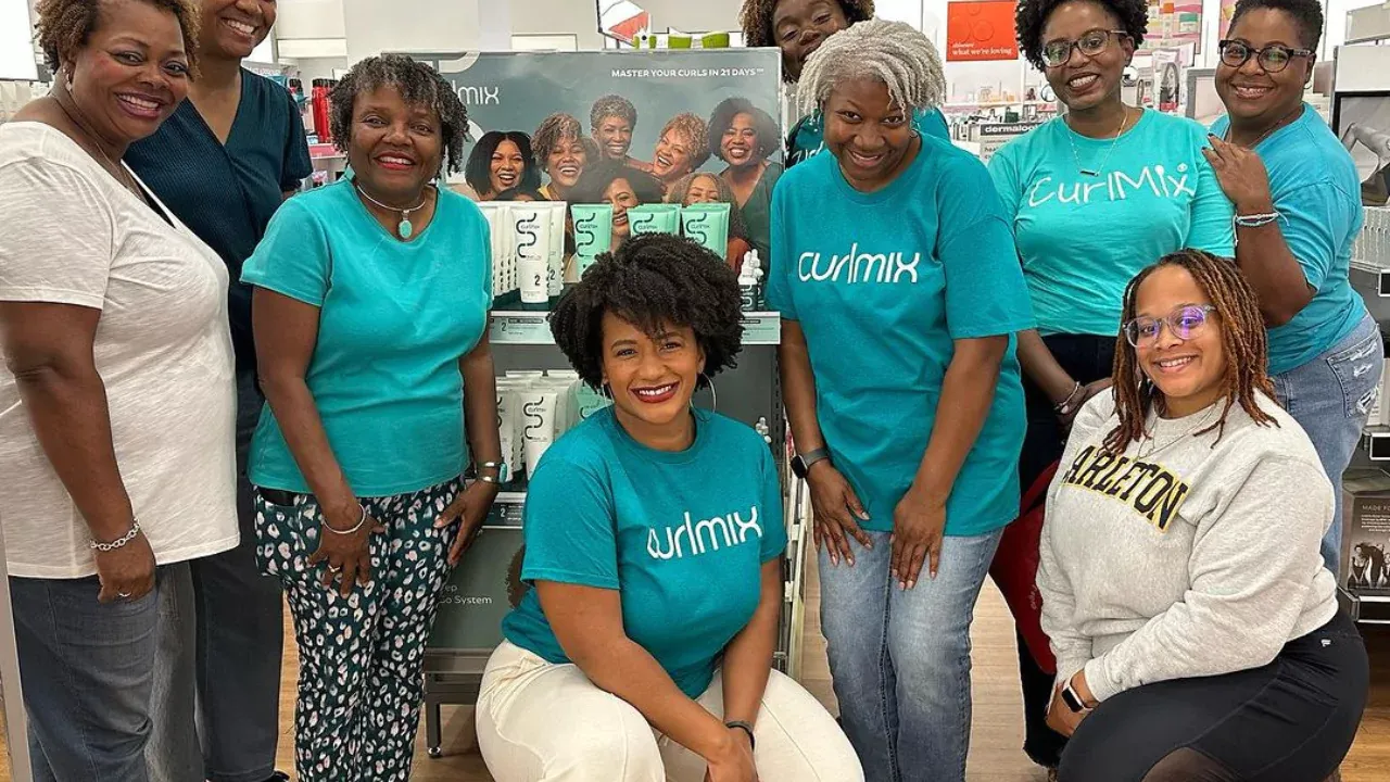 how-curlmix-founders-built-a-million-dollar-company-from-a-diy-kit-after-failing-30-business-pitches