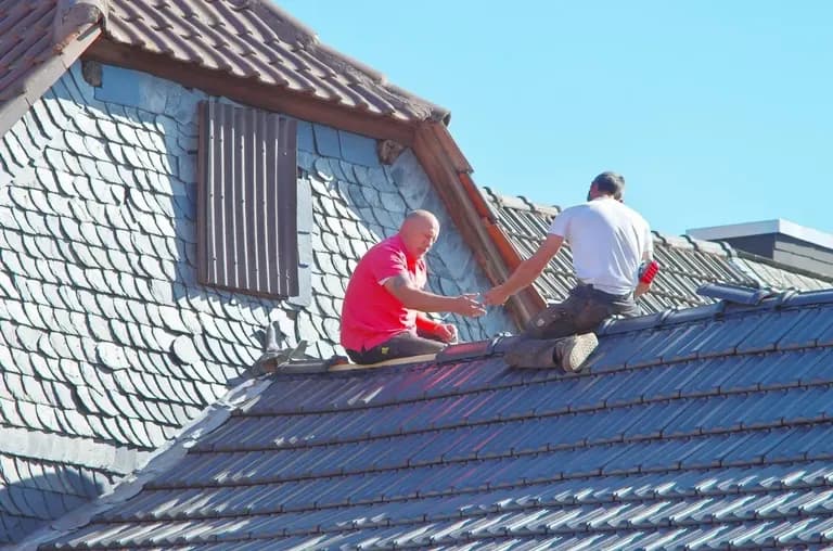 Roofing contractors in Portland